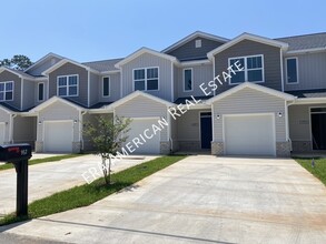 965 Skylark Rd in Mary Esther, FL - Building Photo - Building Photo