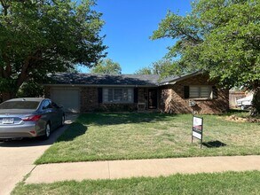 5420 14th St in Lubbock, TX - Building Photo - Building Photo