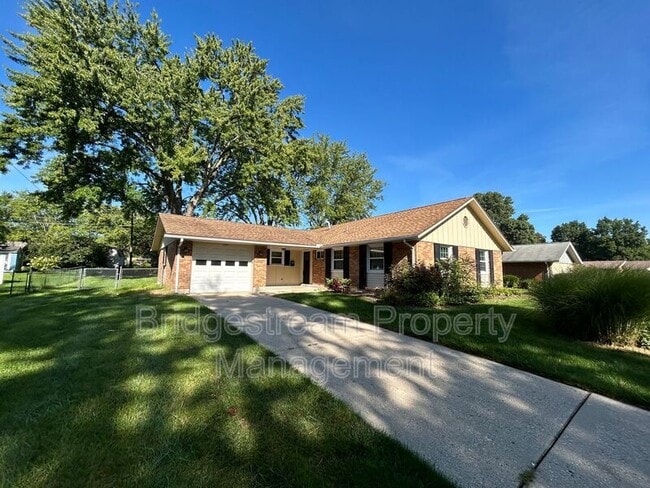 property at 4225 Fernbrook St