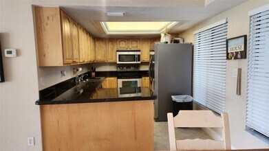 2400 S Ocean Dr, Unit 2212 in Fort Pierce, FL - Building Photo - Building Photo