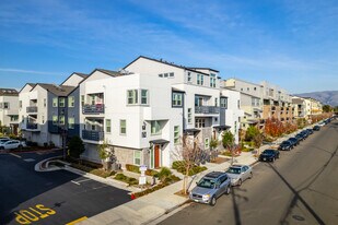 Onyx by Pulte Homes in San Jose, CA - Building Photo