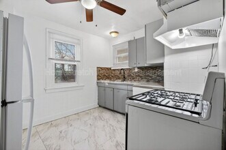 8347 Eton Pl in Jennings, MO - Building Photo - Building Photo