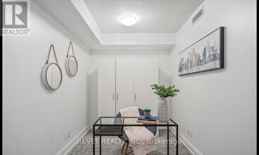 125 Village Green Square in Toronto, ON - Building Photo - Building Photo