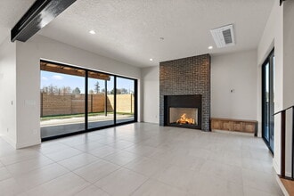 98 S Carbon Rivet Ave in Eagle, ID - Building Photo - Building Photo