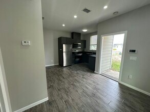 1308 Quitaca Dr in Edinburg, TX - Building Photo - Building Photo