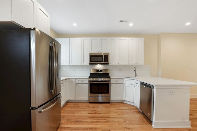 26 Florida Ave NE, Unit #3, Unit #3