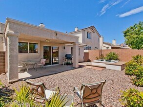 9712 Panorama Cliff Dr in Las Vegas, NV - Building Photo - Building Photo