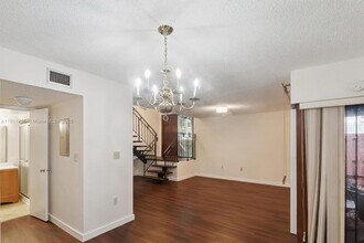 5975 SW 137th Ave in Miami, FL - Building Photo - Building Photo