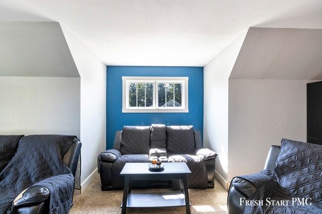 611 Marketplace Blvd in Kalamazoo, MI - Building Photo - Building Photo