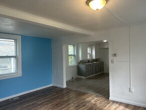 3149 W 32nd St in Cleveland, OH - Building Photo - Building Photo