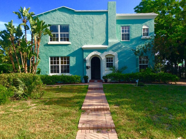 382 Ellamar Rd in West Palm Beach, FL - Building Photo - Building Photo