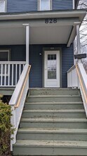 828 Davis St in Kalamazoo, MI - Building Photo - Building Photo
