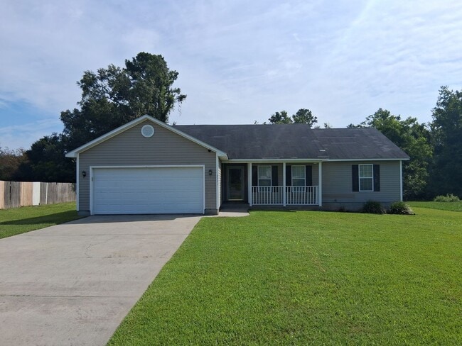 property at 3771 Ridgemere Dr