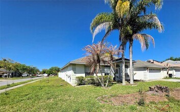 736 Hurley Dr in Winter Garden, FL - Building Photo - Building Photo