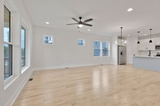 193 Paragon Mills Rd in Nashville, TN - Building Photo - Building Photo