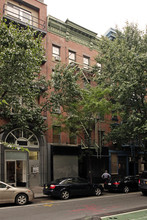 17 Clinton St in New York, NY - Building Photo - Building Photo