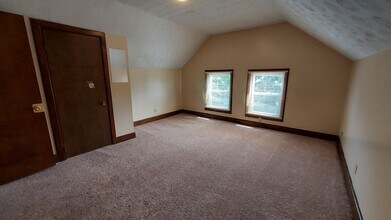 404 King Ave in Columbus, OH - Building Photo - Building Photo