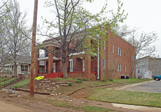 1425 S Quaker Ave in Tulsa, OK - Building Photo - Building Photo