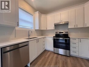 89 Draper St in Essex, ON - Building Photo - Building Photo