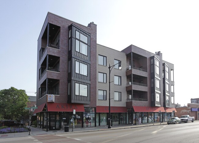 1824 W North Ave in Chicago, IL - Foto de edificio - Building Photo