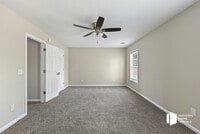 110 Whitton Ct photo'