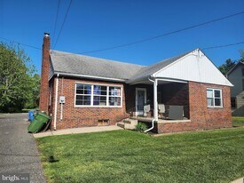 333 N Main St in Glassboro, NJ - Building Photo