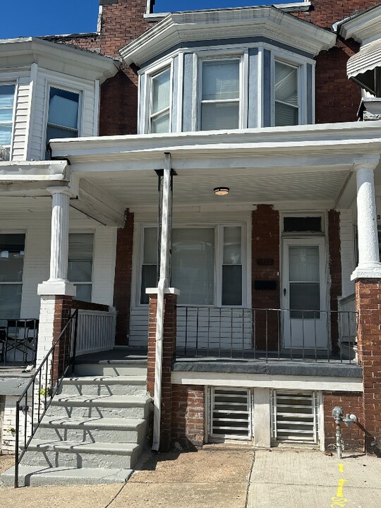 1732 N Pulaski St in Baltimore, MD - Building Photo
