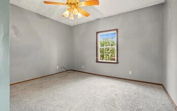 283 Bulkley Ave in Mansfield, OH - Building Photo - Building Photo