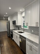 3 Topping Ln in Norwalk, CT - Building Photo - Building Photo