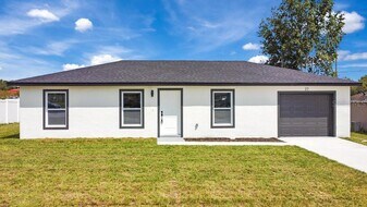 27 Pine Trace Run in Ocala, FL - Building Photo