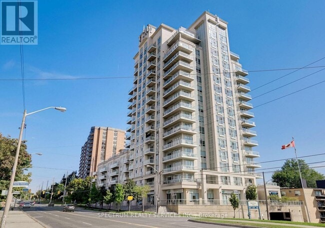 property at 3865 Lake Shore Blvd W