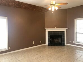 26 Wellington Dr in Longview, TX - Building Photo - Building Photo