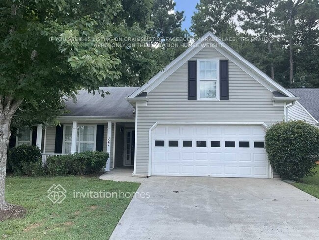 property at 141 N Square Ln