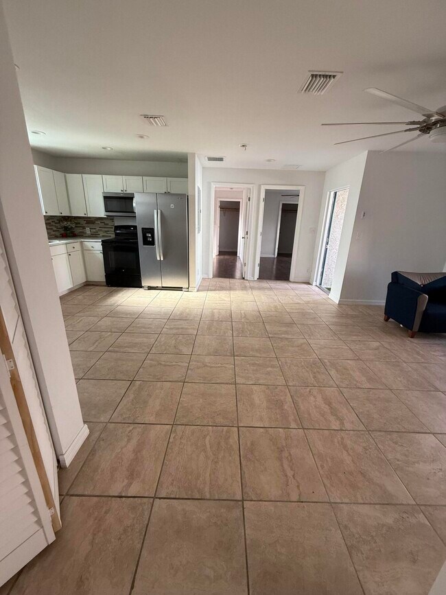 965 Silver Beach Rd in Riviera Beach, FL - Building Photo - Building Photo