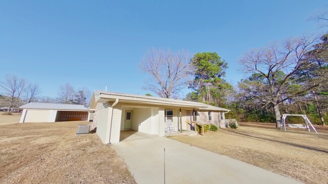 property at 4954 East St