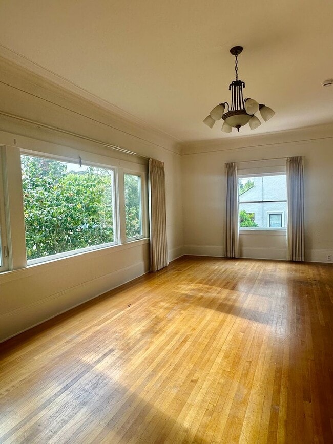 property at 1512 Arch St