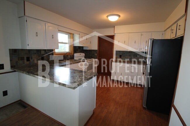 139 Eagle Rock Rd in Branson, MO - Foto de edificio - Building Photo