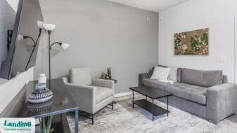 1811 E Apache Blvd in Tempe, AZ - Building Photo