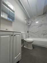 7320 Kennedy Blvd, Unit B1 in North Bergen, NJ - Foto de edificio - Building Photo