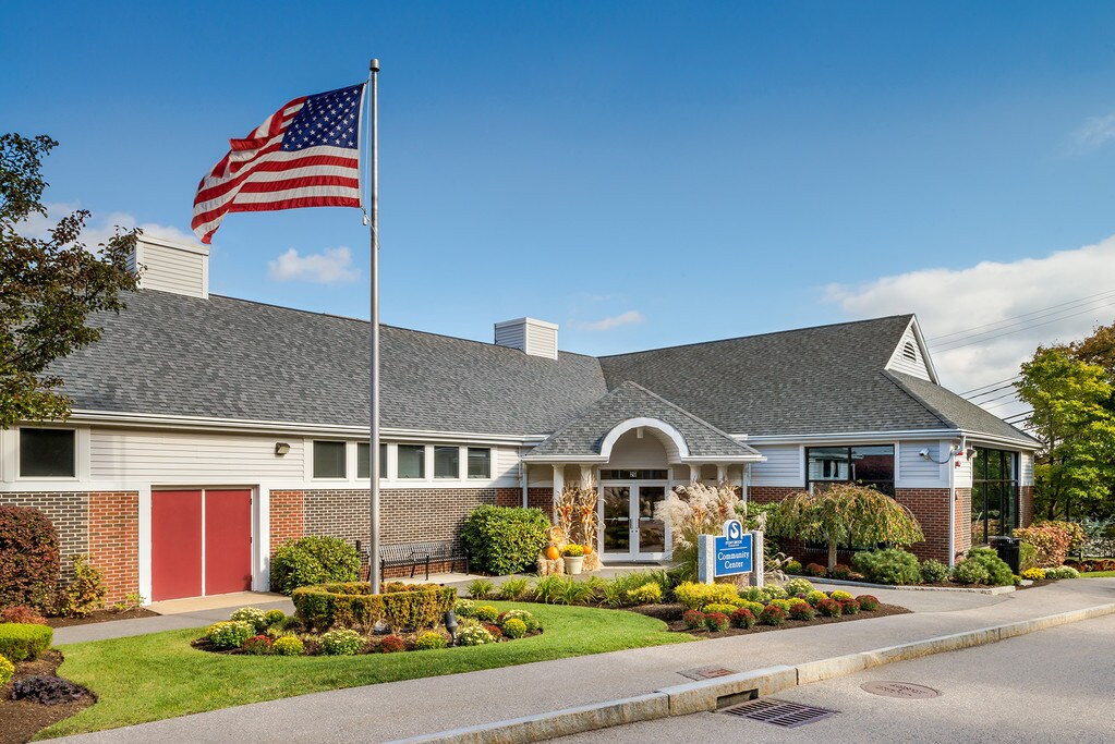 Stony Brook Commons Roslindale, MA Apartments
