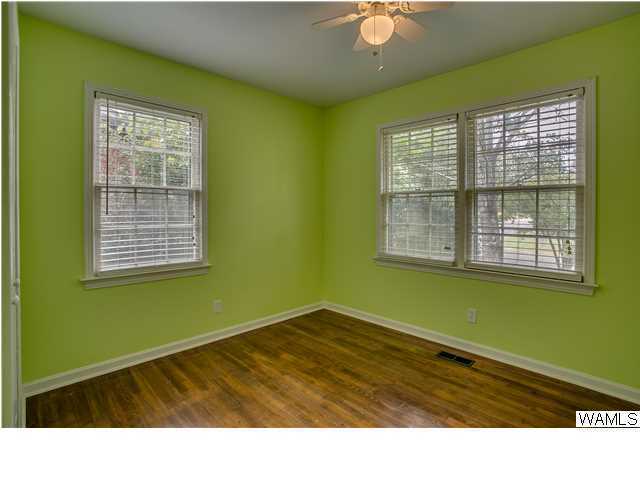 6005 17th St E in Cottondale, AL - Building Photo