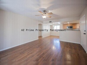 1125 E Broadway Rd in Tempe, AZ - Building Photo - Building Photo