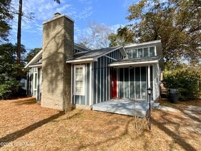 314 Stuart Ave in Southport, NC - Foto de edificio - Building Photo