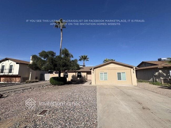 property at 5256 W Cholla St