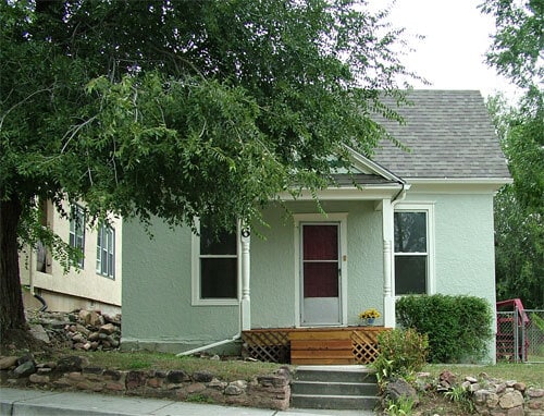 property at 536 W Monument St