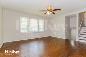 8305 E 110th St in Kansas City, MO - Building Photo - Building Photo