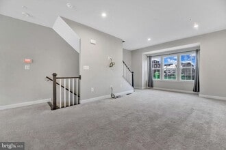 730 Sky Bridge Dr in Upper Marlboro, MD - Building Photo - Building Photo