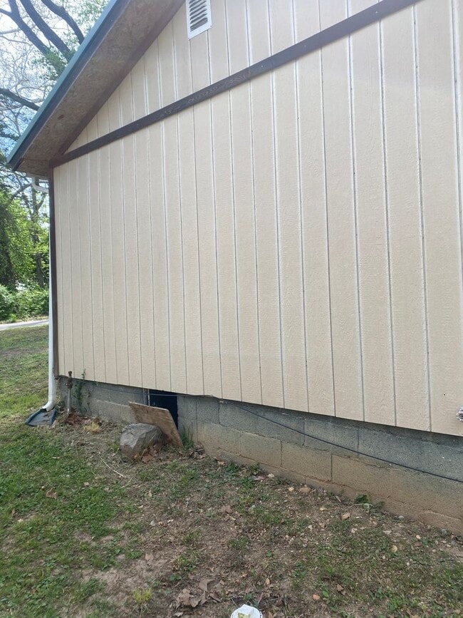 206 Swedeborg Rd in Waynesville, MO - Building Photo - Building Photo
