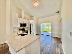 19 Columbia Ln in Palm Coast, FL - Building Photo - Building Photo
