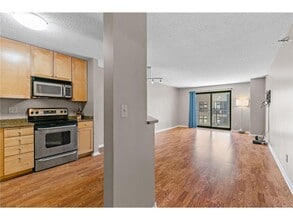 401 S 1st St in Minneapolis, MN - Building Photo - Building Photo